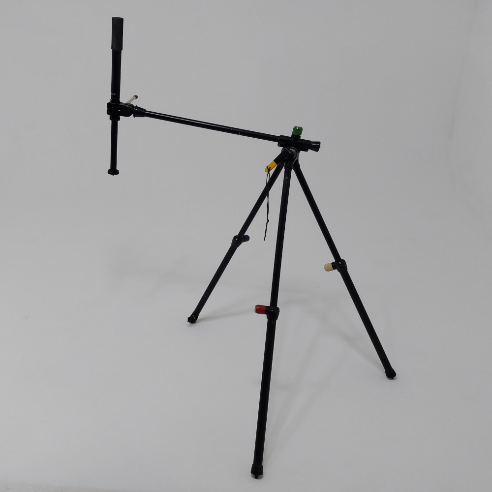 product_shoot_tripod_and_boom