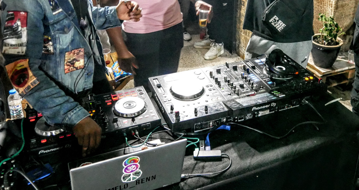 gather round the mixing deck