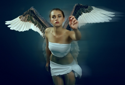 The final couple of places for photographers were taken at Studio 101 for the evening to shoot in two themed studios.  Two creative teams competed in their styles.   




