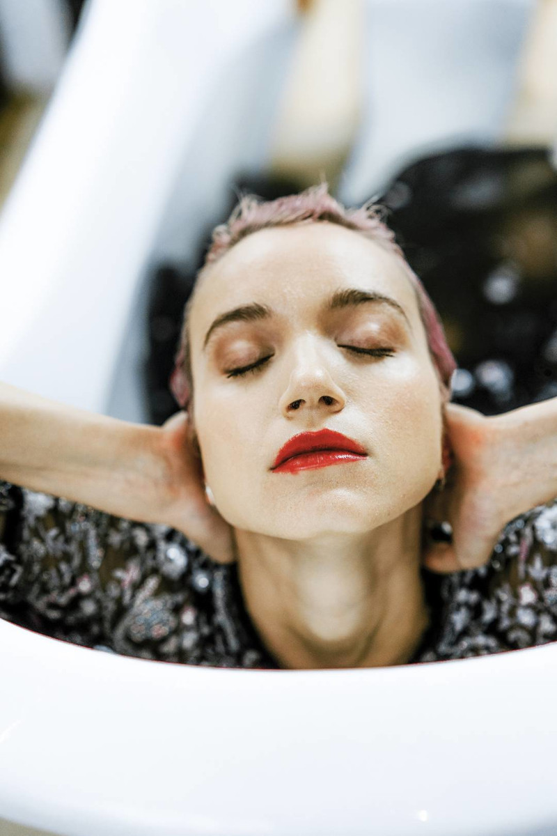 portrait ash lady in repose